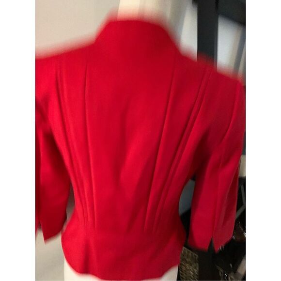 White House black market red styling ruffles size 4 - Picture 4 of 7